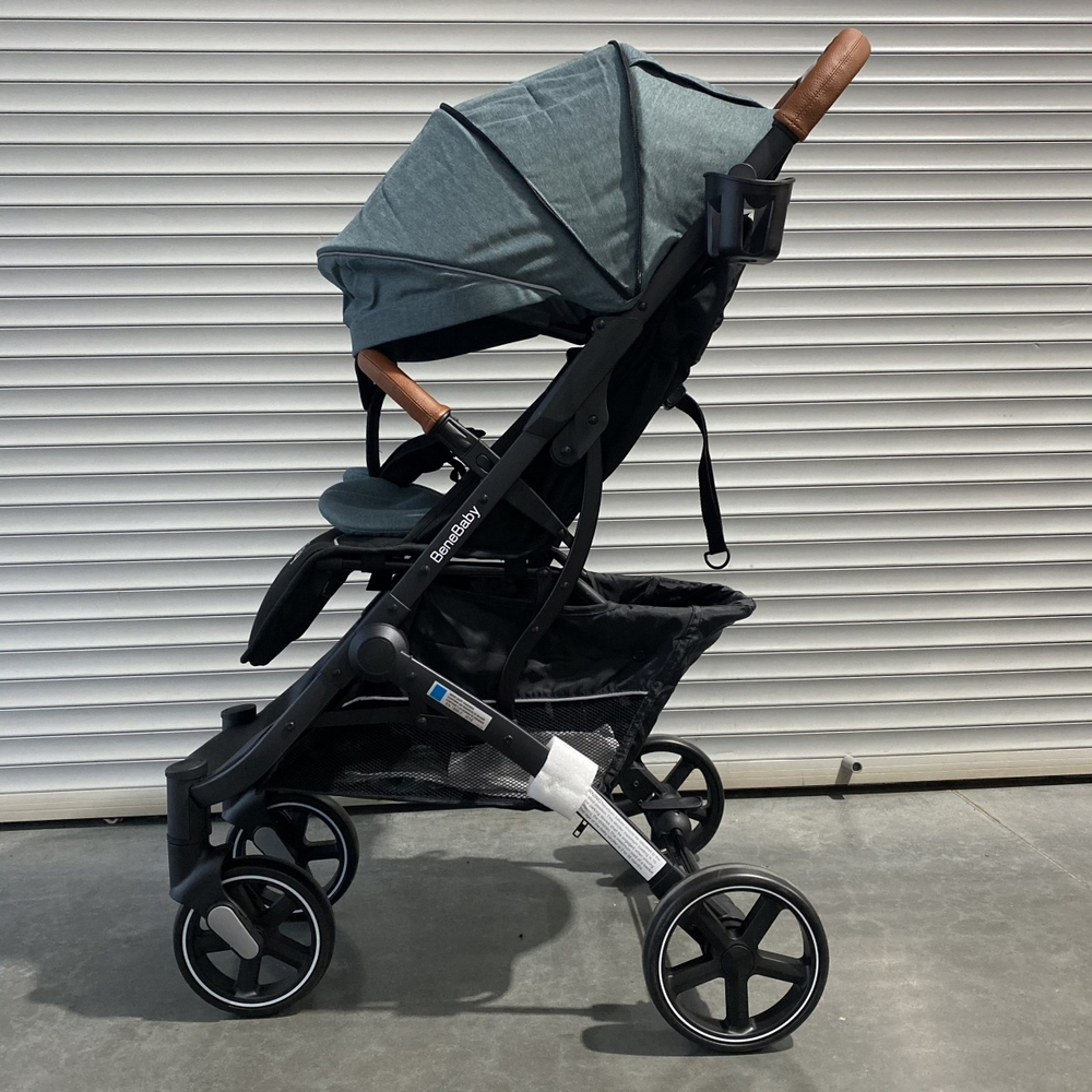 Прогулочная коляска D200 Серый текстиль полный комплект