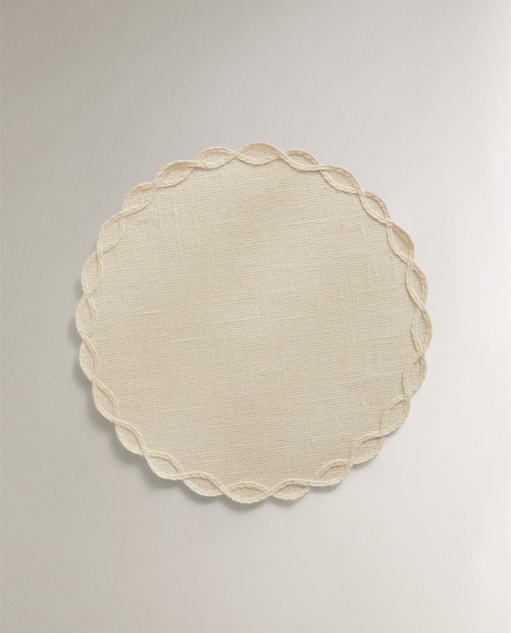 Zara Home сервировочная салфетка из джута, диаметр 38 см