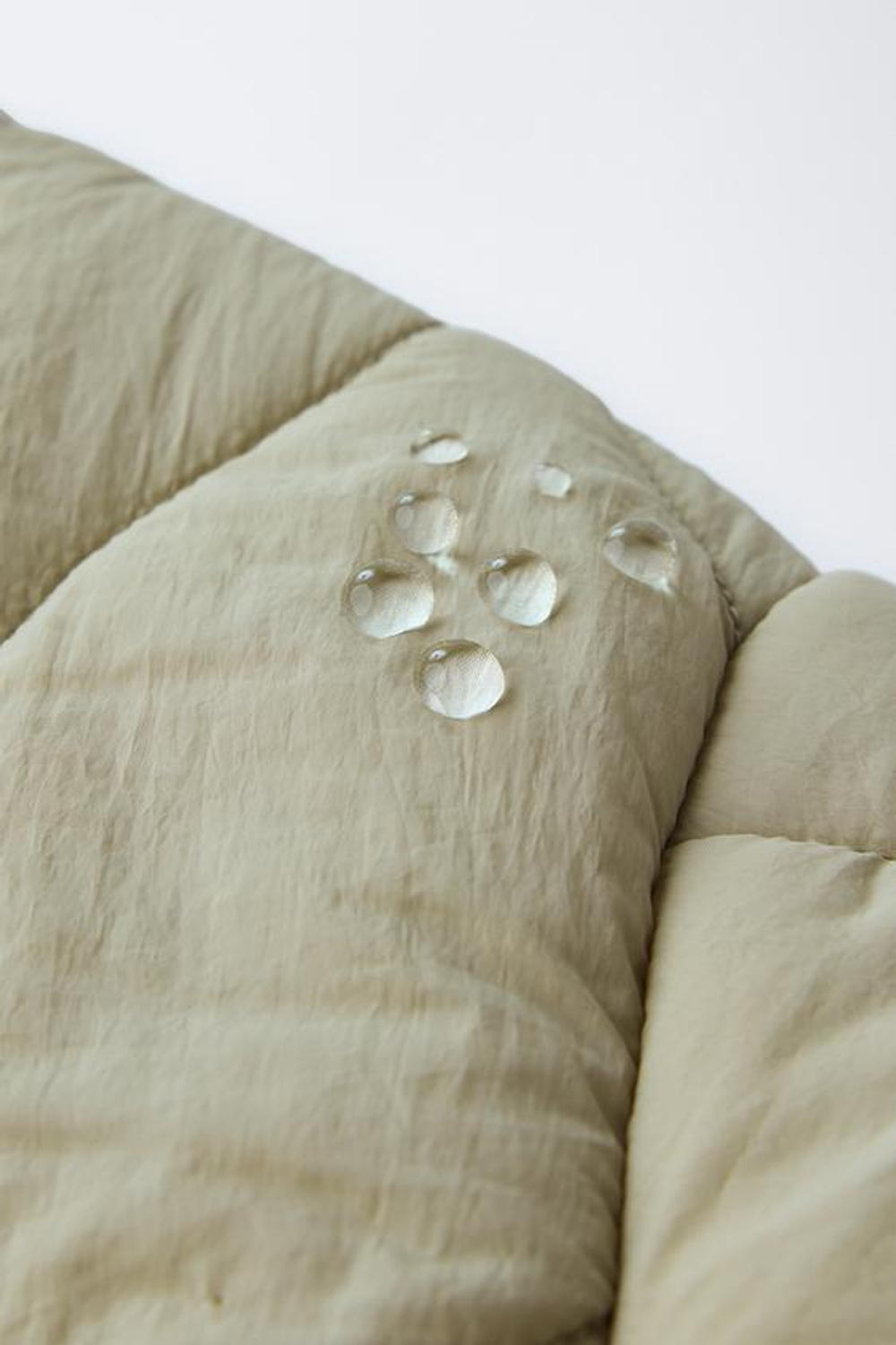 ZARA СТЕГАНАЯ КУРТКА WATER REPELLENT, СВЕТЛЫЙ ХАКИ