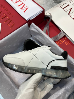 Кроссовки Valentino