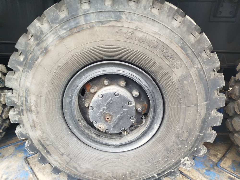 Идель Нефтемаш Идель-180 на шасси МЗКТ-7003 12x12 Мобильная буровая установка Идель-180 (Дизельный,