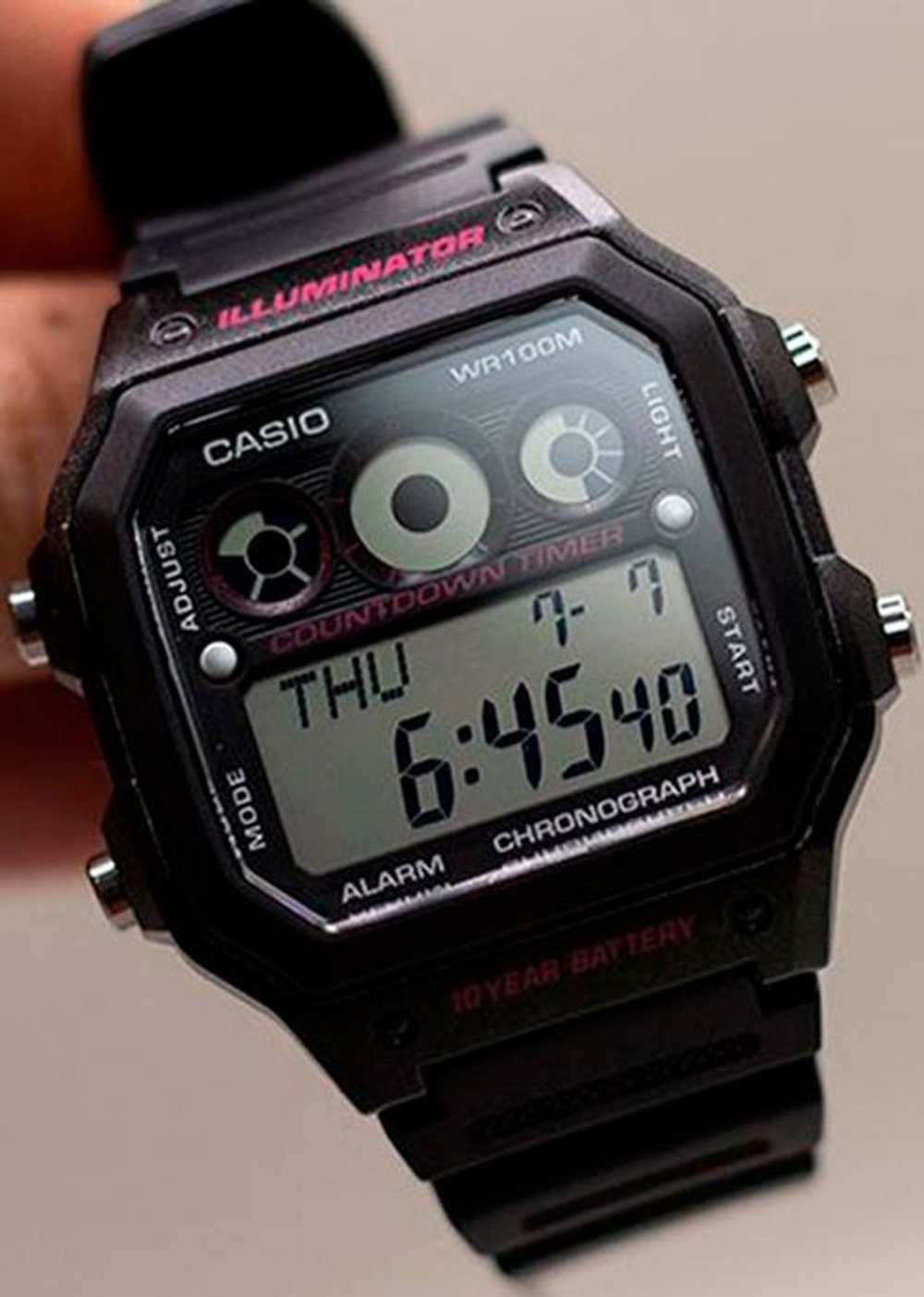 Мужские наручные часы Casio AE-1300WH-1A2
