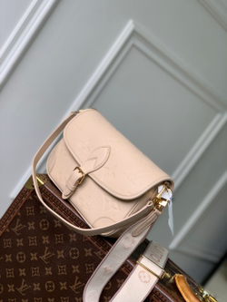 Louis Vuitton Diane