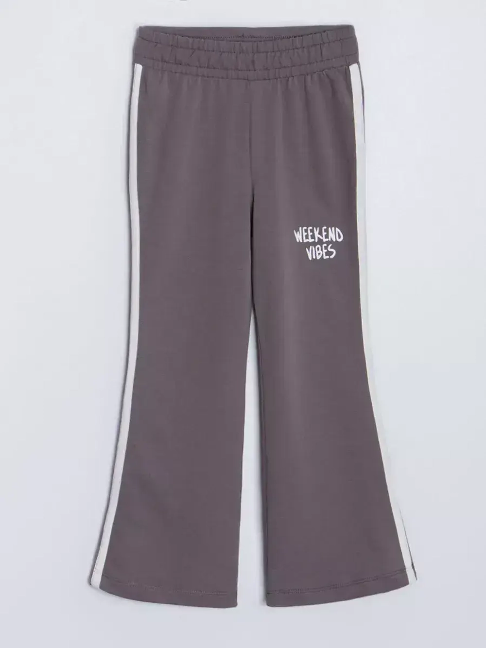 Серый костюм оверсайз для девочки