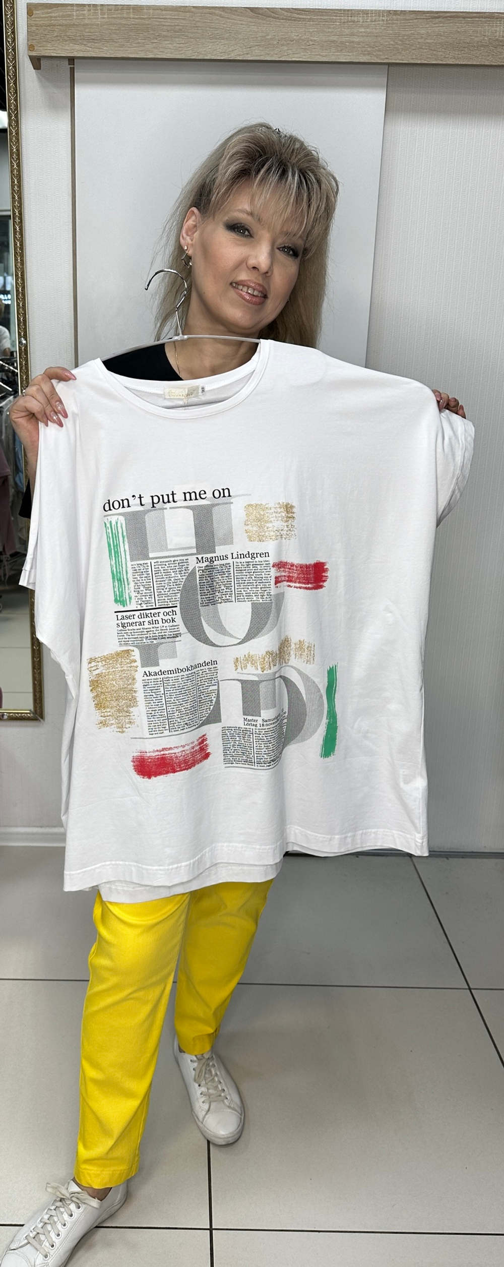 Коттоновая туника-футболка с оригинальным "газетным" принтом