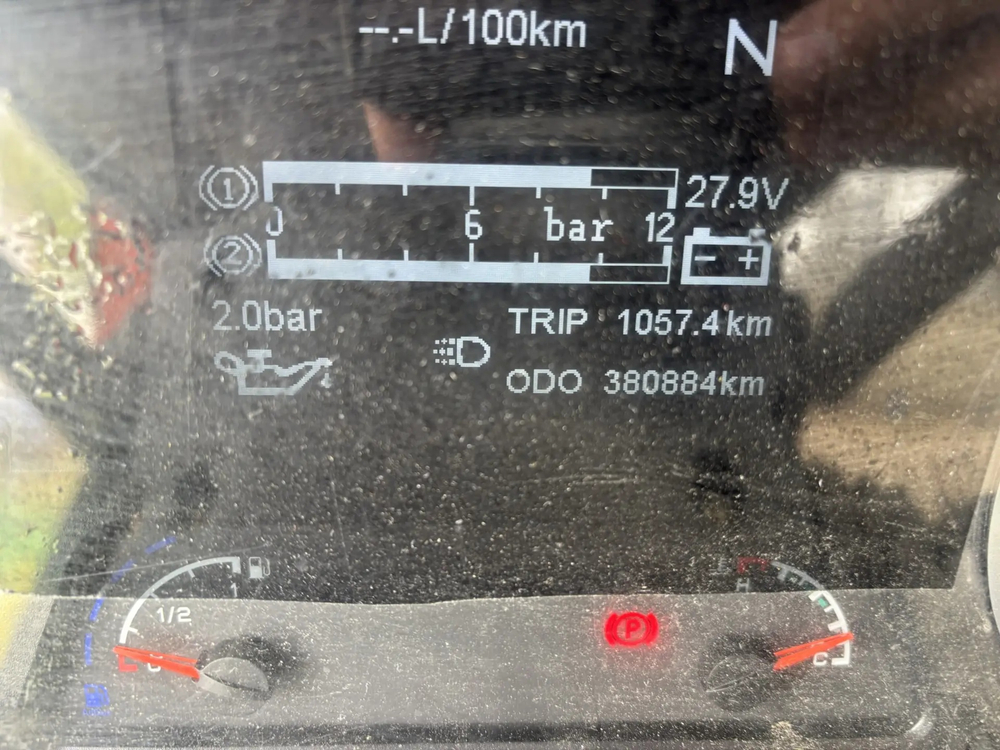 Shacman (Shaanxi) SX* 6x4 Седельный тягач SX42584V324 (Дизельный, 11,6 л, 423 л.с., МТ)