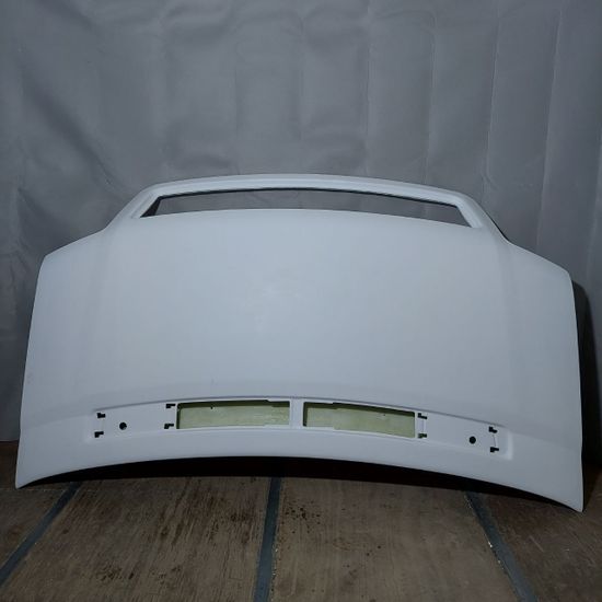 Капот стеклопластиковый для Volkswagen LT