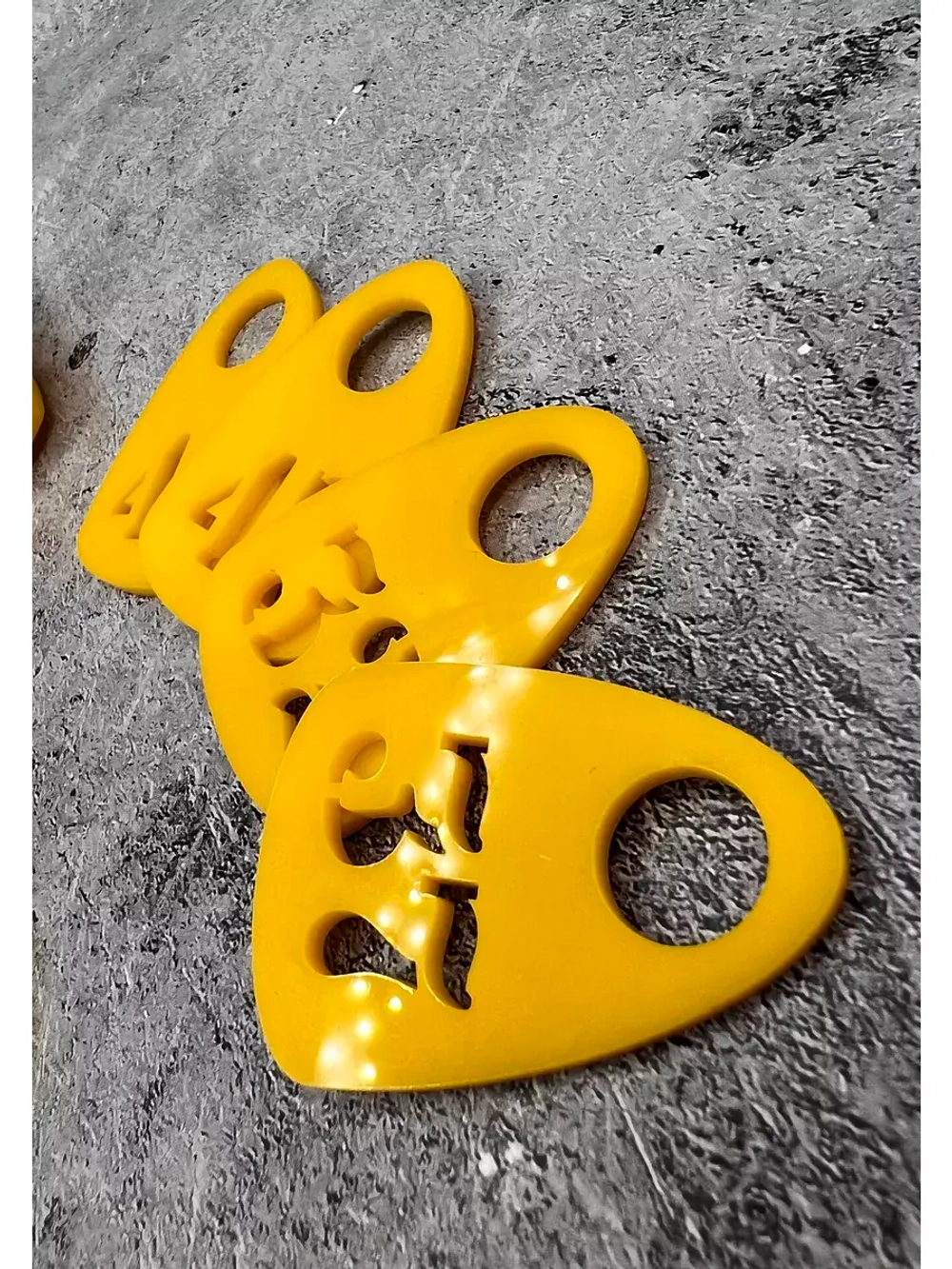 Номерки для гардероба прорезные