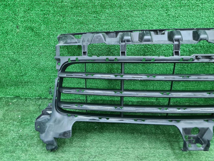 Решетка переднего бампера Porsche Cayenne 3 17-23