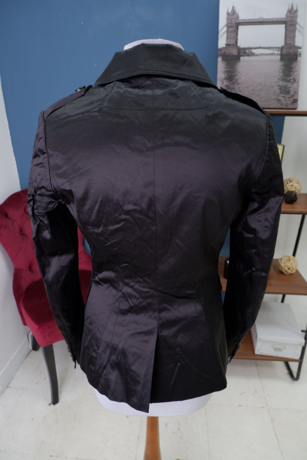 Пиджак черный нарядный 44-46 размер