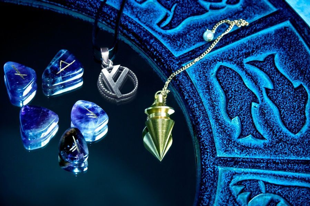 Талисман Руна Успеха ЮИБ-03