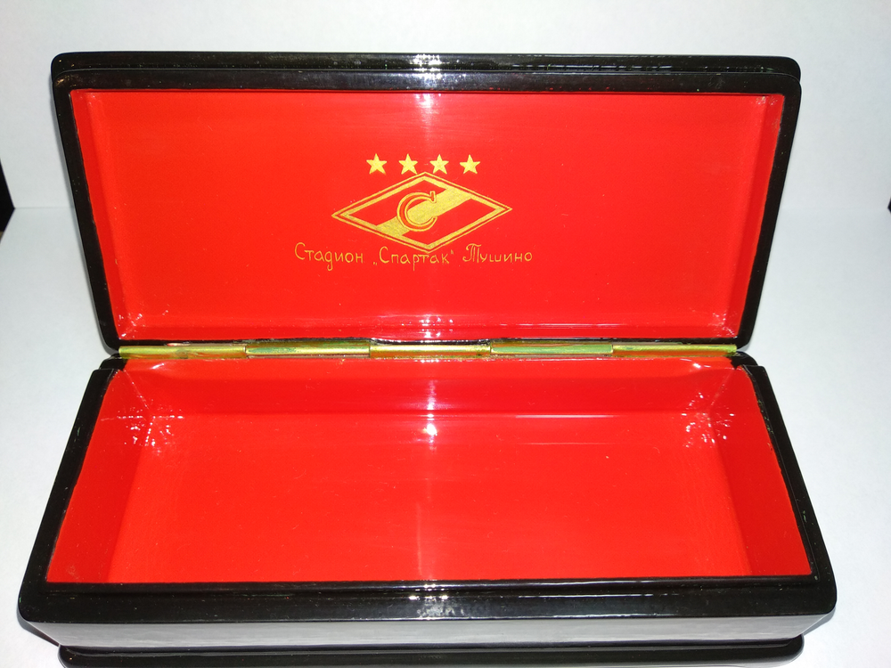 Шкатулка Палех "Стадион в Тушино"