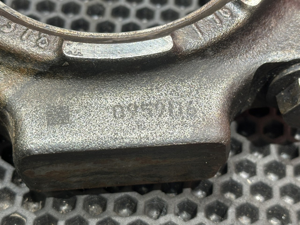 Поршень с шатуном