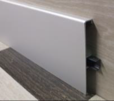 Плинтус с кабель каналом из анодированного алюминия Euroline ВР 130 АС