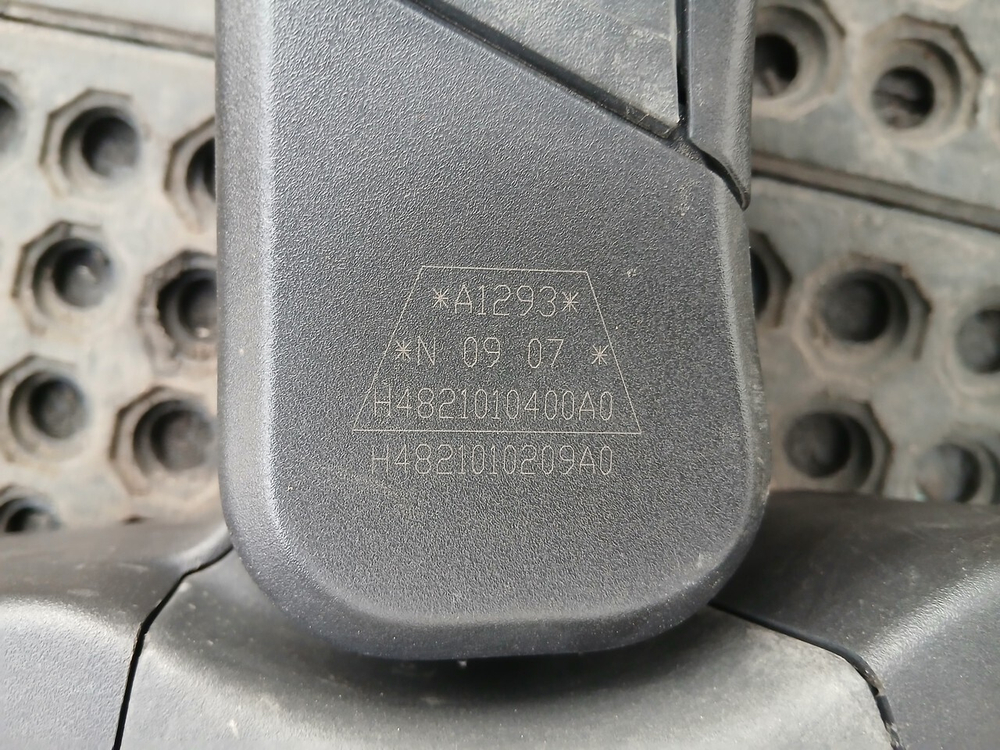 Зеркало заднего вида боковое правое 2023г.