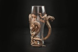 Бокал для пива «Год Змеи» в подарочном футляре с художественным оформлением