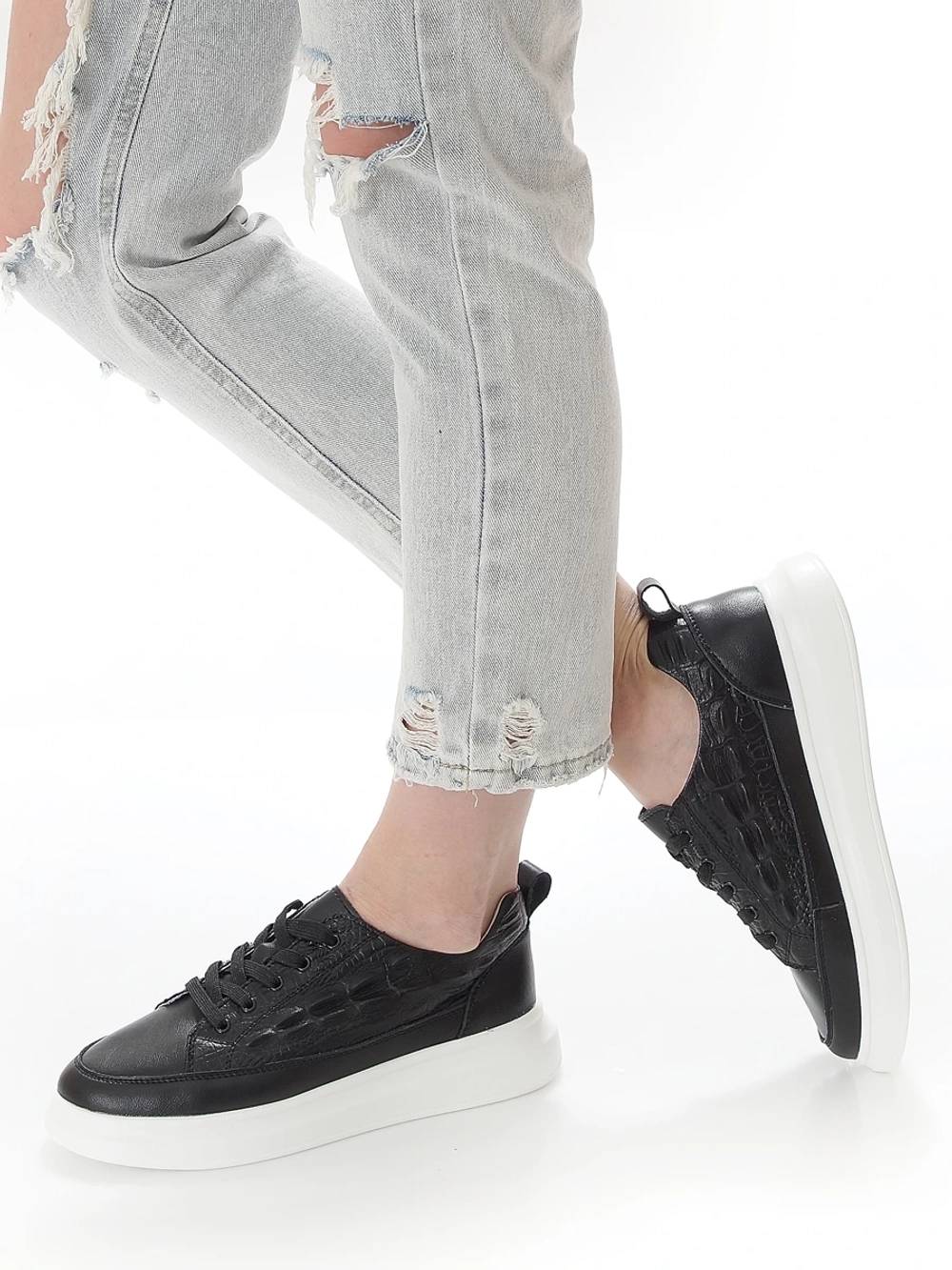 Кроссовки женские демисезонные натуральные