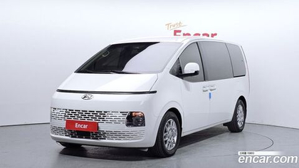 Hyundai Staria 4WD Tourer 11-и местный (05.2021)