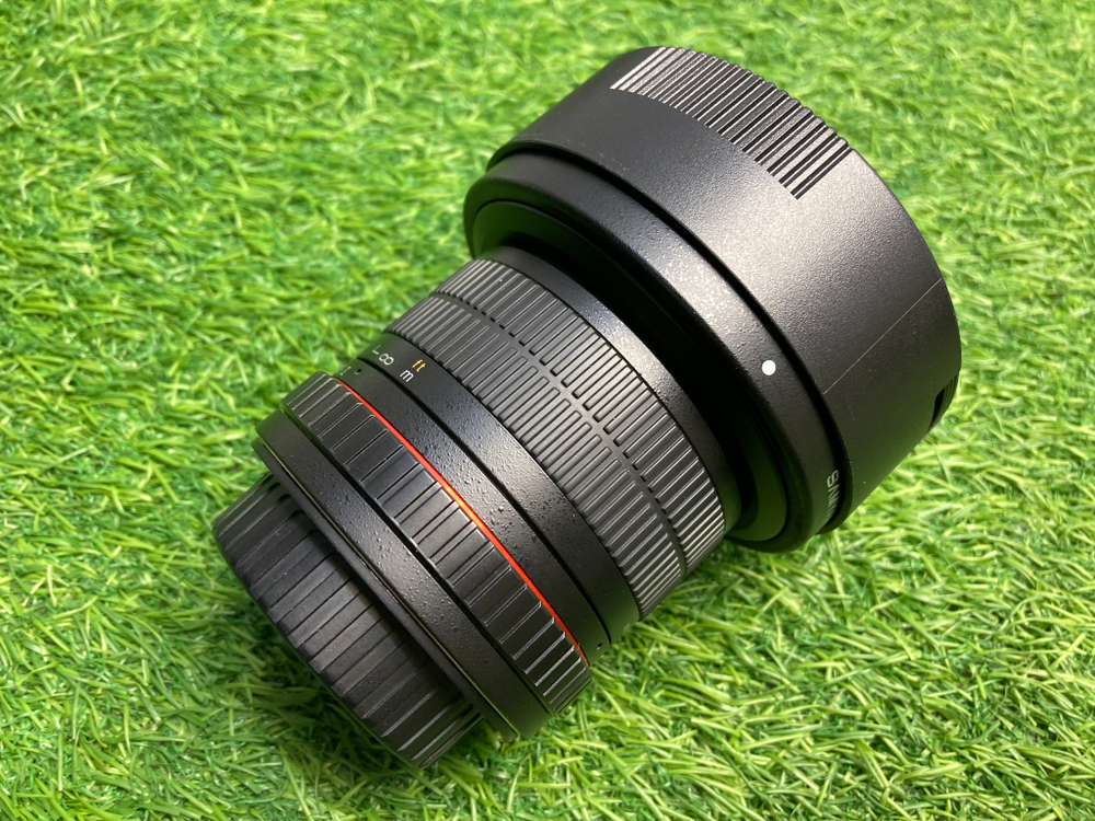 Samyang 8mm 3.5 AS IF UMC Fish-eye CS II