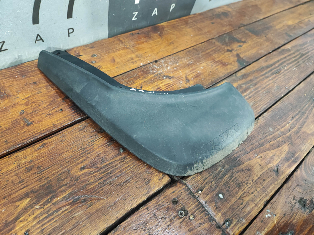 Брызговик задний левый Volvo XC60 1 13-17 Б/У Оригинал 31359688