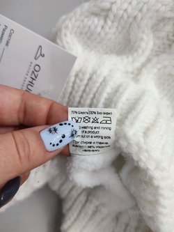 Шапка белая