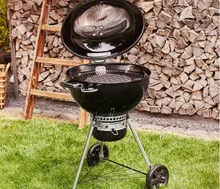Угольный гриль Weber Master-Touch GBS Premium E-5770, 57 см, чёрный