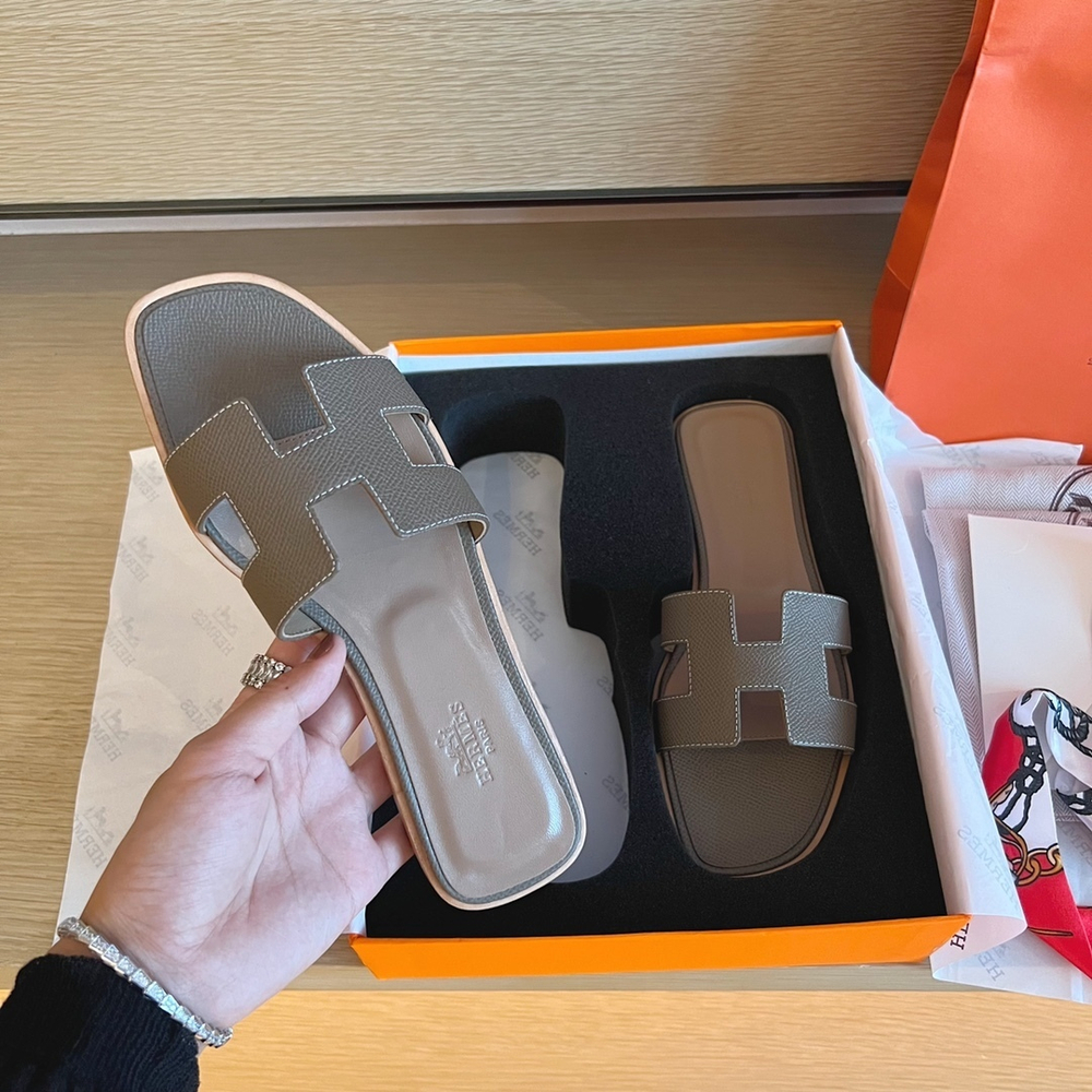 Hermes Oran Sandal