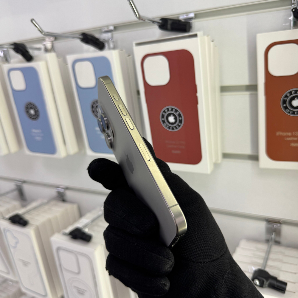 iPhone 15 Pro Max, 256 ГБ б/у