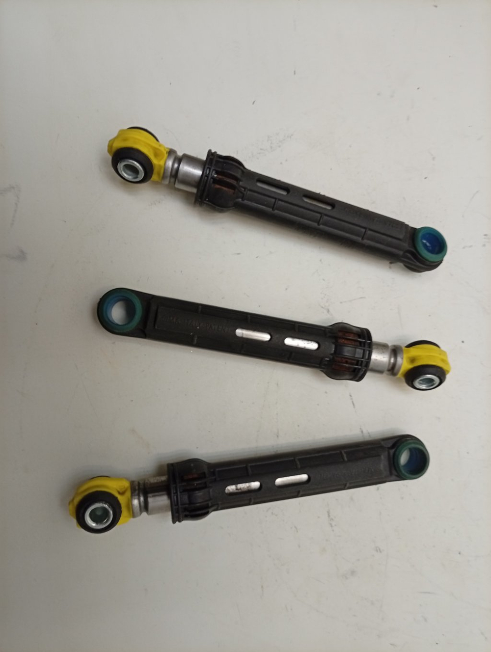 WLK24271OE/04 кт30 Комплект амортизаторов 90N (3 шт) для стиральных машин Bosch б/у