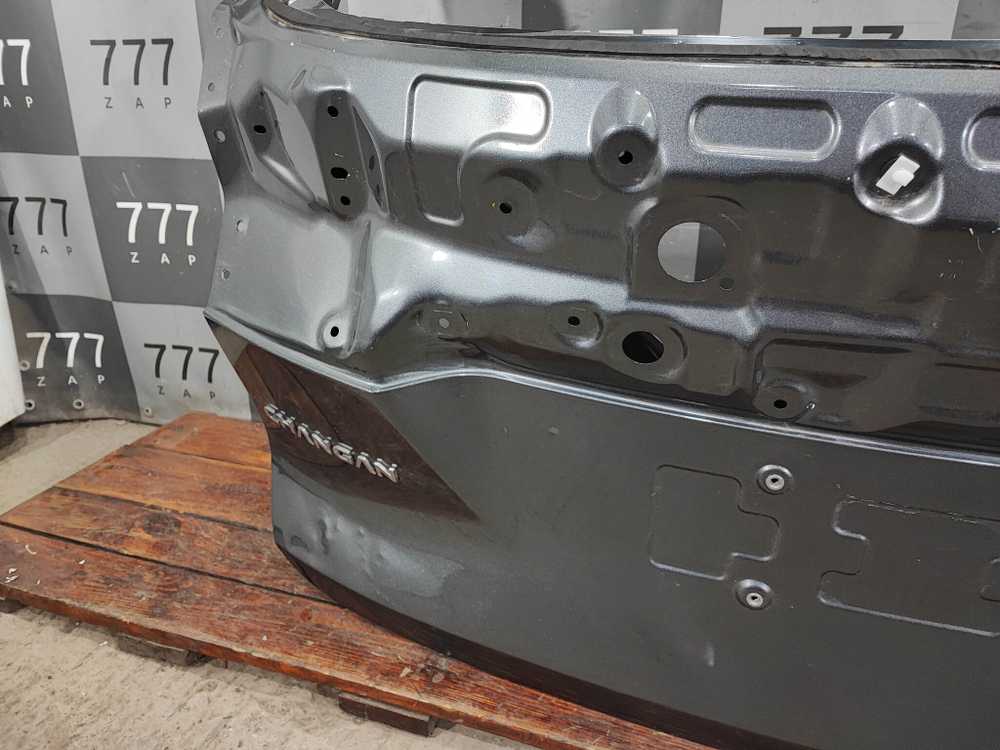 Крышка багажника Changan UNI-K 20-нв Б/У Оригинал CD569F2701080101