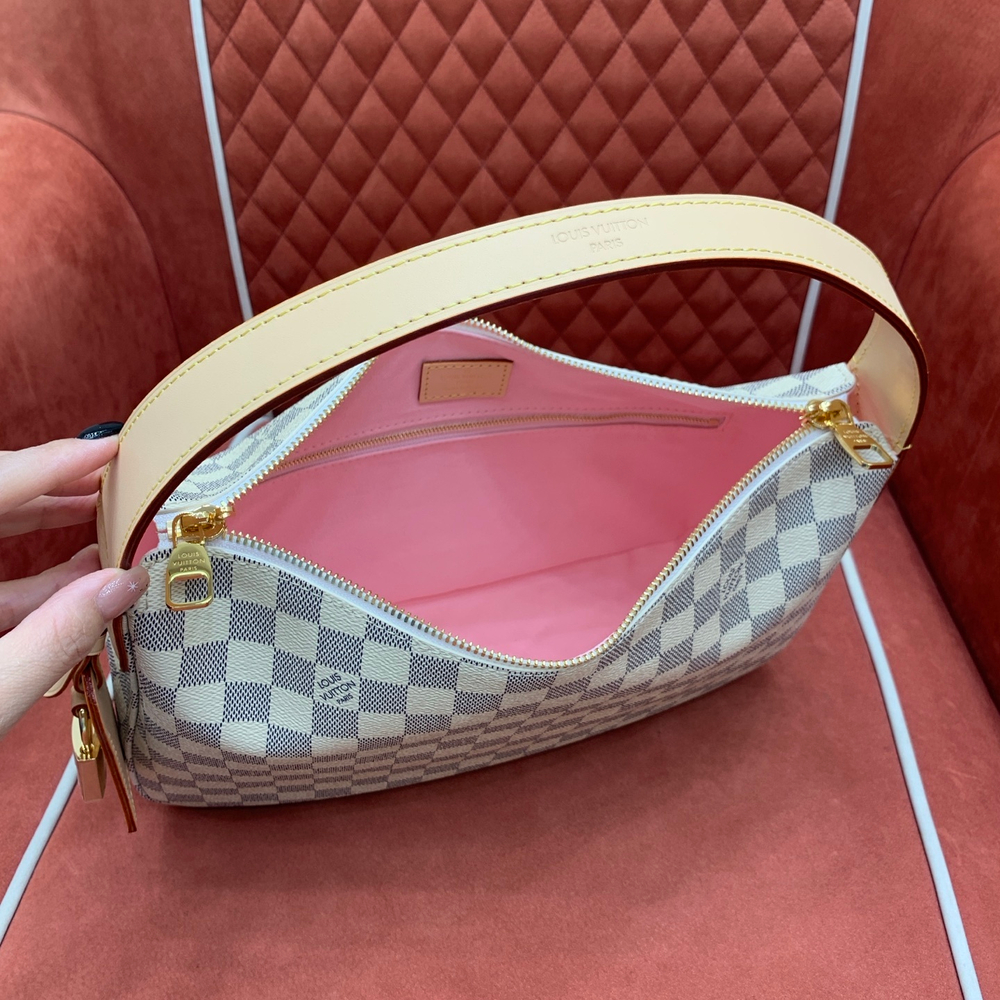 Louis Vuitton Slouchy PM