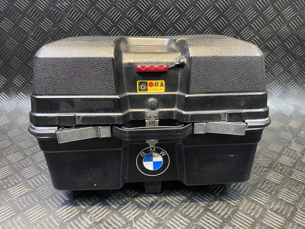 Кофр задний BMW (без ключа) 053453