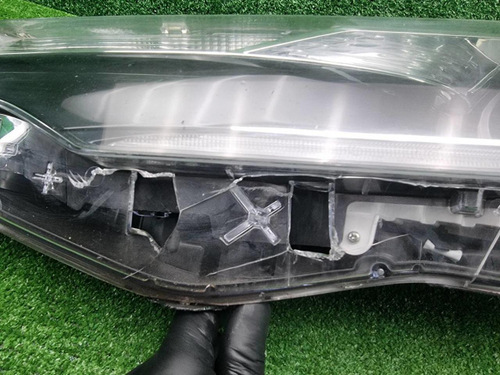 Фара левая Toyota Corolla E160 (2015-2019) LED