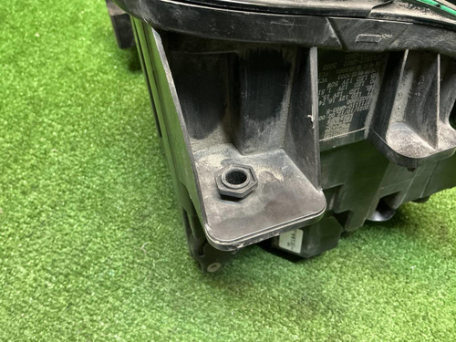 Фара правая Hongqi E-HS9 (2020-н.в.) LED