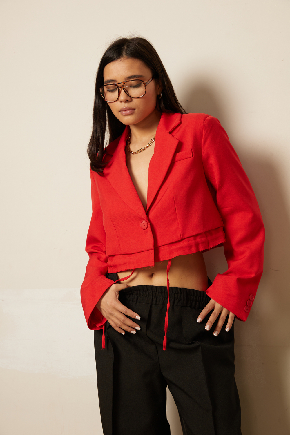 Жакет укороченный с необработанным низом