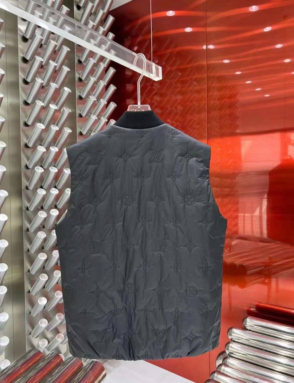 Безрукавка Louis Vuitton