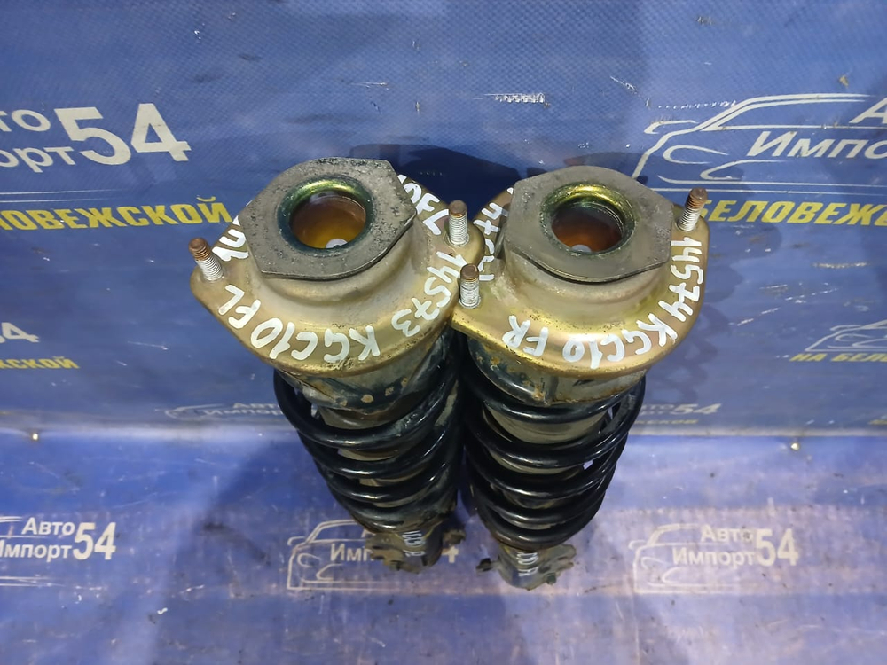 Стойка передняя левая TOYOTA PASSO 2004-2010