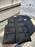 Безрукавка Prada