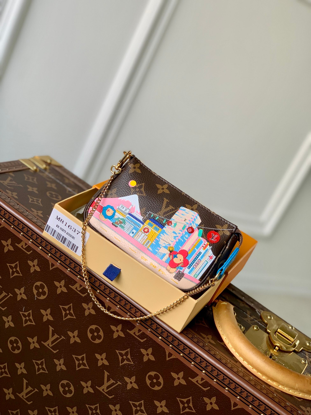 Louis Vuitton Mini Pochette Accessoires