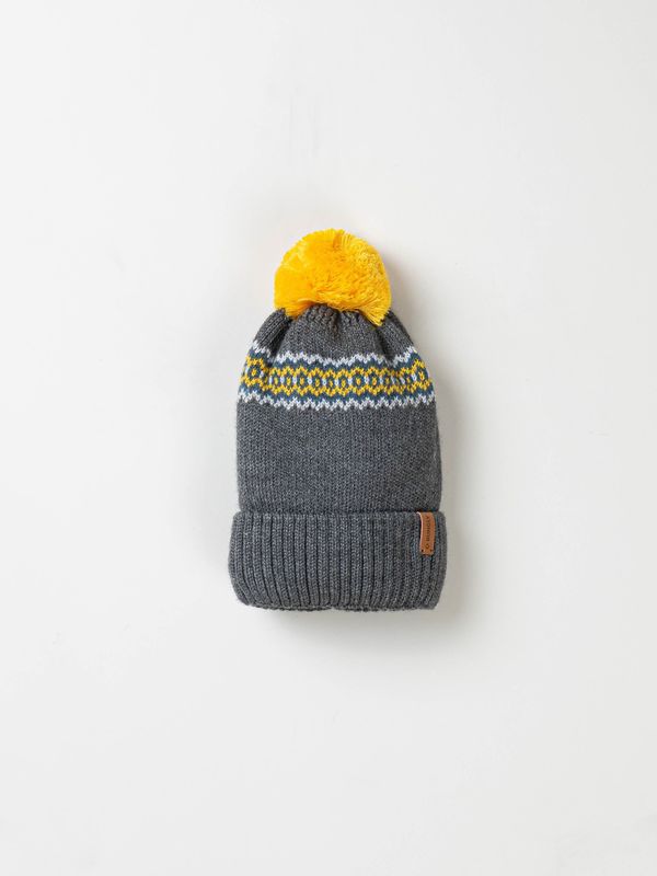 Шапка зимняя из смесовой шерсти с флисовым подкладом 