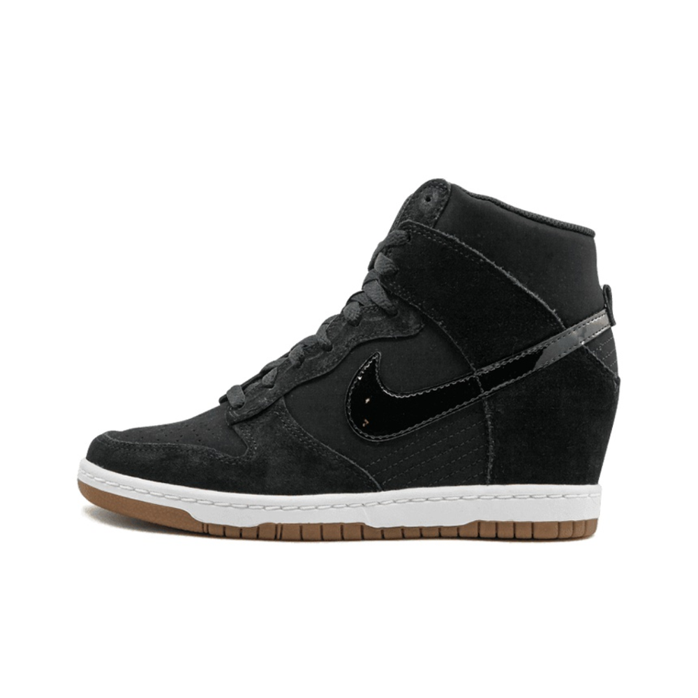Женские кроссовки Nike Dunk Sky Hi Essential 'Black Gum' 644877-011