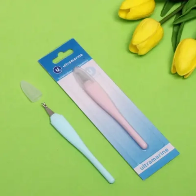 Триммер для удаления кутикулы на блистере «Ультрамарин», с прорезиненной ручкой, с колпачком, цвет микс, 13см