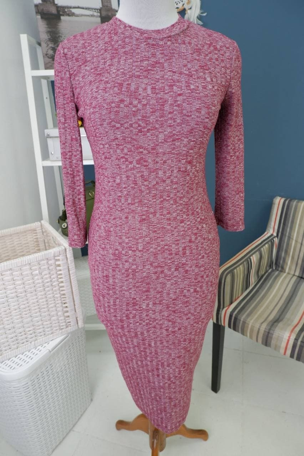 Платье Incity трикотажное 42 размер