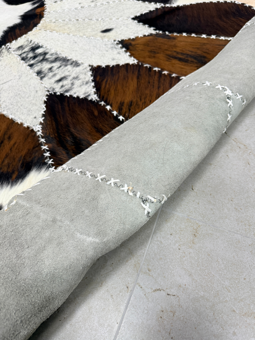 Ковер круглый натуральный на пол / Телячья шкура / 200 см