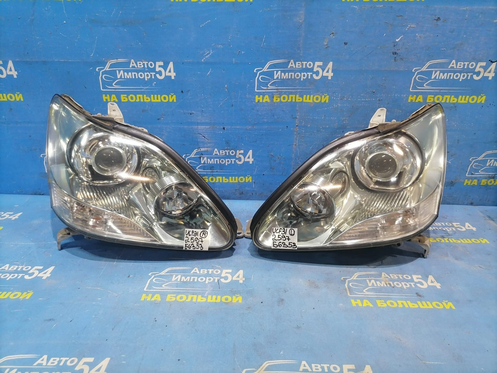 Фара передняя левая TOYOTA CELSIOR 2003-2006