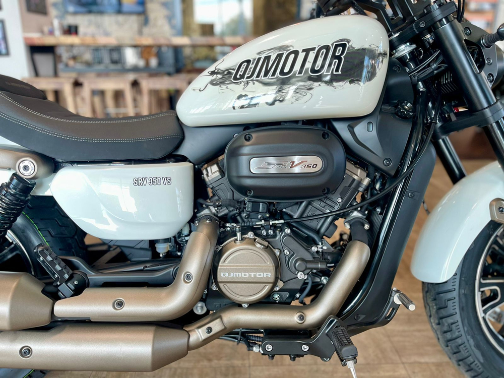 QJMOTOR SRV 350 (White)