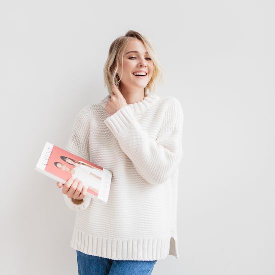 AIM  Chunky Цвет белый. 50% шерсть мериноса.