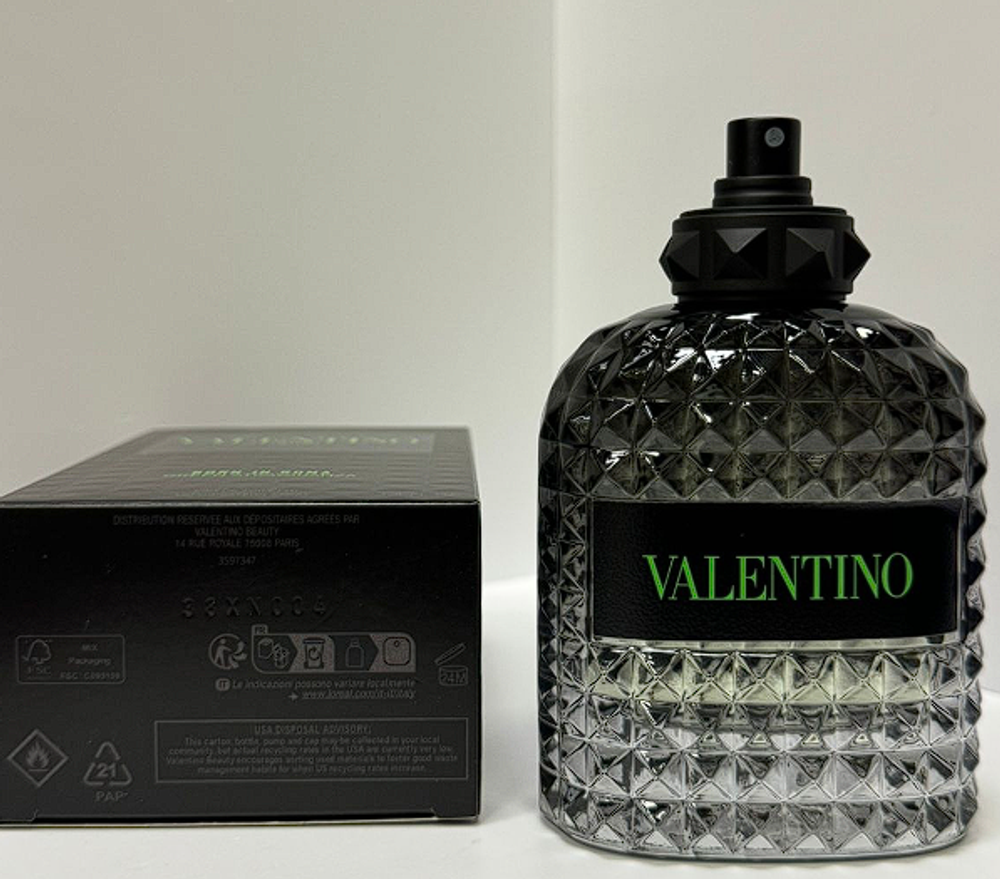 Valentino Uomo Born in Roma Green Stravaganza Valentino 100ml (duty free парфюмерия)
