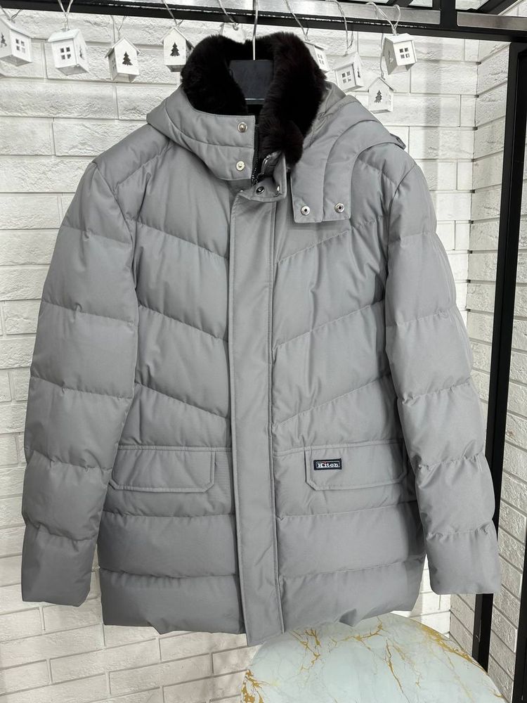 Пуховик Kiton