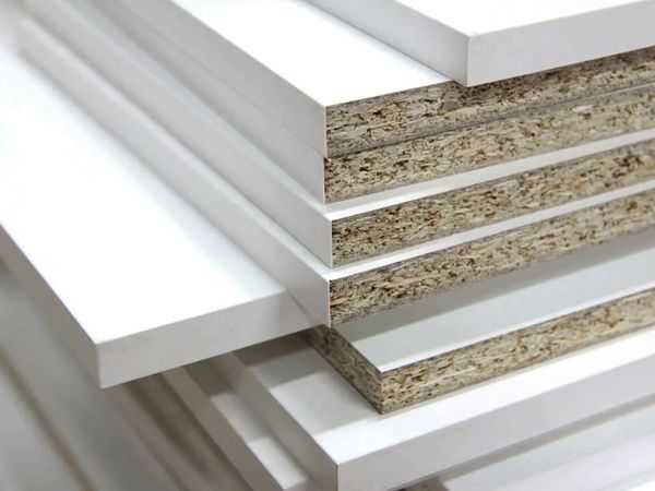 Что означают классы эмиссии формальдегида (E0.5, E1, E2) и почему это важно?